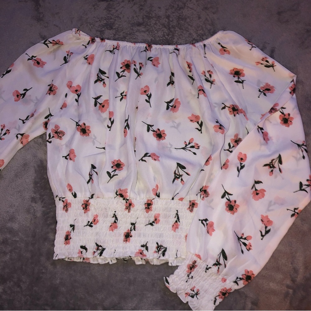 Streetwear society white floral lightweight long sleeve shirt/ top